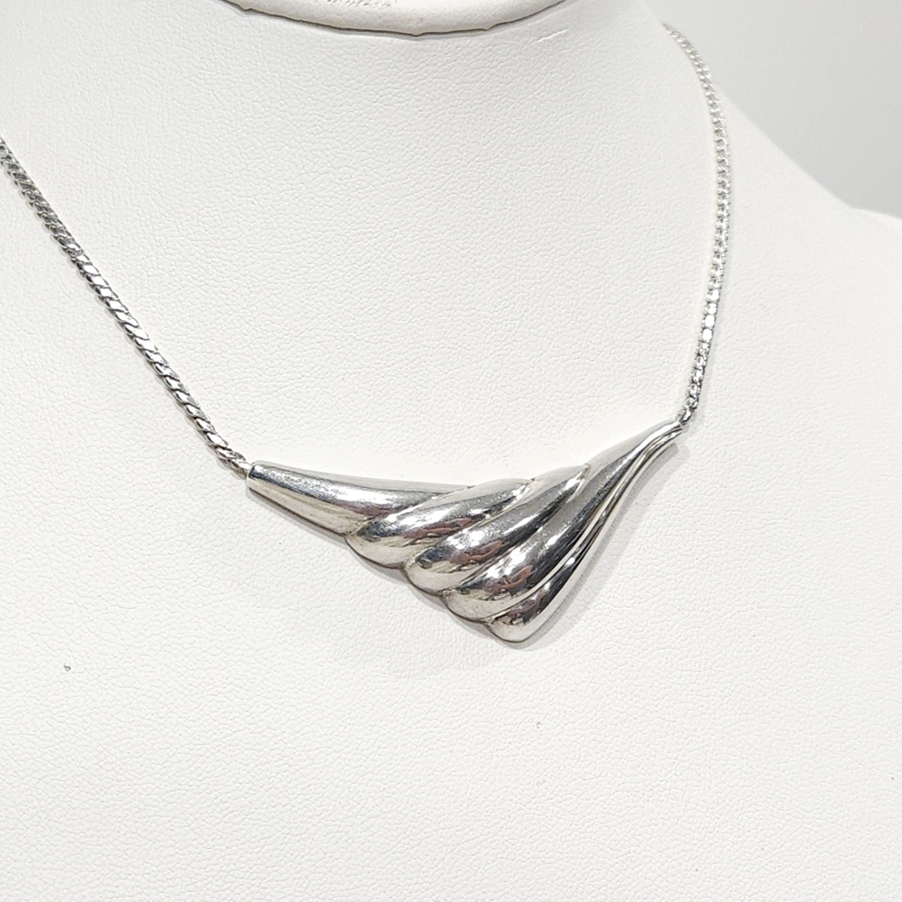 Dior Sterling Silver Necklace Vintage Scalloped V Pendant Necklace 16-in